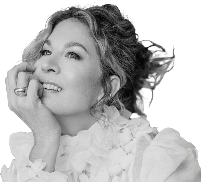 actress Jenna Elfman on a transparent background